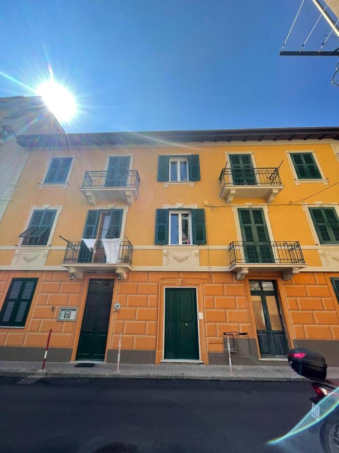 Tropicale Lägenhet Rapallo Exteriör bild